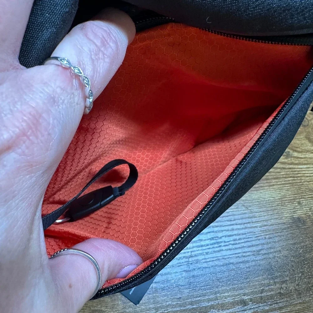 NEW Alpaka Bravo X Sling V2 Black X pac Tech Bag Travel Office Crossbody